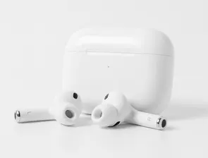 AirPods Pro 3 product photograph