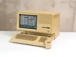 Macintosh XL product photograph