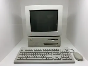 Power Macintosh 6100 product photograph