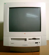 Power Macintosh 5300 LC product photograph