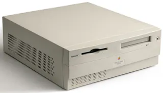 Power Macintosh 5500 product photograph